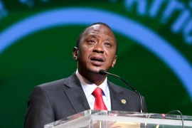 Tổng thống Kenya hầu tòa với cáo buộc phạm tội chống lại loài người