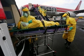 Giới khoa học: Khó chặn dịch Ebola nếu không phát triển vắcxin