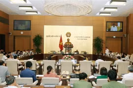 Phiên họp thứ 27 của Ủy ban Thường vụ Quốc hội khóa XIV. (Ảnh: Nguyễn Dân/TTXVN)