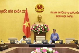 Phó Chủ tịch Quốc hội Đỗ Bá Tỵ điều hành phiên họp. (Ảnh: Phương Hoa/TTXVN)