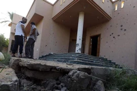 Cảnh đổ nát tại Tripoli. (Nguồn: AFP)