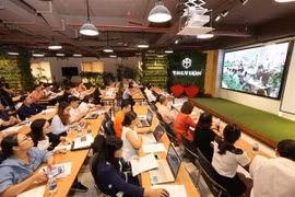 Hội thảo Bàn giải pháp thu hút nguồn lực trong nước và quốc tế cho khởi nghiệp sáng tạo Việt Nam. (Ảnh: Anh Tuấn/TTXVN)