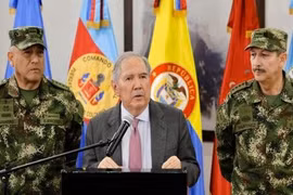Bộ trưởng Quốc phòng Colombia Guillermo Botero từ chức
