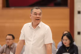 Trung tướng Tô Ân Xô - Người phát ngôn Bộ Công an đã lý giải rõ số tiền chênh lệch mà Việt Á đã chi để hối lộ, cảm ơn quan chức. (Ảnh: Minh Sơn/Vietnam+)