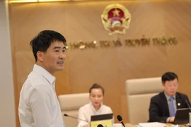 Ông Nguyễn Phong Nhã - Phó Cục trưởng Cục Viễn thông thông tin về hoạt động chuẩn hóa thông tin thuê bao di động. (Ảnh: Minh Sơn/Vietnam+)