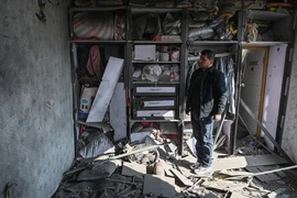 Nhà cửa bị phá hủy sau loạt vụ nổ tại Khair Khana, phía tây bắc thủ đô Kabul, Afghanistan, ngày 21/11/2020. (Ảnh: AFP/TTXVN)