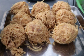 Sản phẩm Nem 99 Kinh Bắc. (Ảnh: Đinh Văn Nhiều/TTXVN)