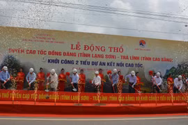 Lễ động thổ xây dựng cao tốc Đồng Đăng-Trà Lĩnh. (Ảnh: Chu Hiệu/TTXVN)