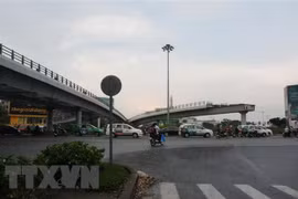 Dự án đường nối từ đường Trần Quốc Hoàn đến đường Cộng Hòa, qua Phan Thúc Duyện được quy hoạch đầu tư đồng bộ với Nhà ga T3, Cảng hàng không quốc tế Tân Sơn Nhất. (Ảnh: Tiến Lực/TTXVN)