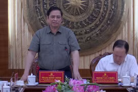 Trưởng ban Tổ chức Trung ương Phạm Minh Chính phát biểu tại buổi làm việc với Ban Thường vụ Tỉnh ủy Thanh Hóa ngày 10/7. (Ảnh: Nguyễn Nam/TTXVN)