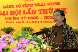 Bà Tòng Thị Phóng, Ủy viên Bộ Chính trị, Phó Chủ tịch Thường trực Quốc hội phát biểu chỉ đạo Đại hội. (Ảnh: Thế Duyệt/TTXVN) 