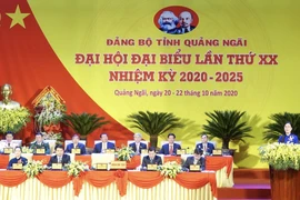 Đoàn Chủ tịch đại hội. (Ảnh: Sỹ Thắng/TTXVN)
