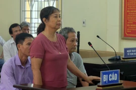 Các bị cáo trong phiên xét xử sơ thẩm.