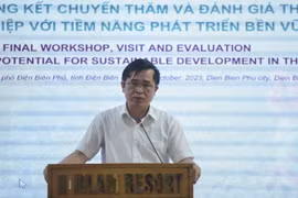 Ông Trần Văn Thượng, Phó Giám đốc Phụ trách Sở Nông nghiệp và Phát triển Nông thôn tỉnh Điện Biên, phát biểu tại Hội nghị. (Ảnh: Xuân Tư/TTXVN)