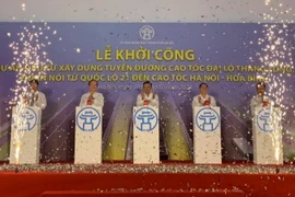 Quang cảnh lễ khởi công. (Ảnh: TTXVN phát)