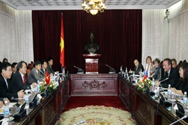 Quang cảnh hội đàm. (Ảnh: Nguyễn Dân/TTXVN)