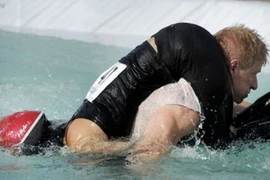 Taisto Miettinen và Kristiina Haapanen. (Ảnh: AFP)