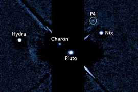 HÌnh ảnh Mặt trăng thứ tư qua kính viễn vọng không gian Hubble. (Ảnh: nasa.gov)