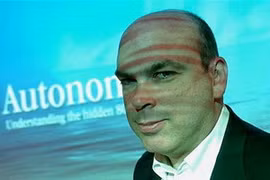 Giám đốc điều hành Autonomy, Mike Lynch.
