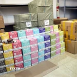 Kho hàng lưu trữ thuốc lá điện tử. (Ảnh: Công Tường/TTXVN)