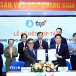 Lễ ký kết hợp tác. (Ảnh: Tuấn Anh/TTXVN)