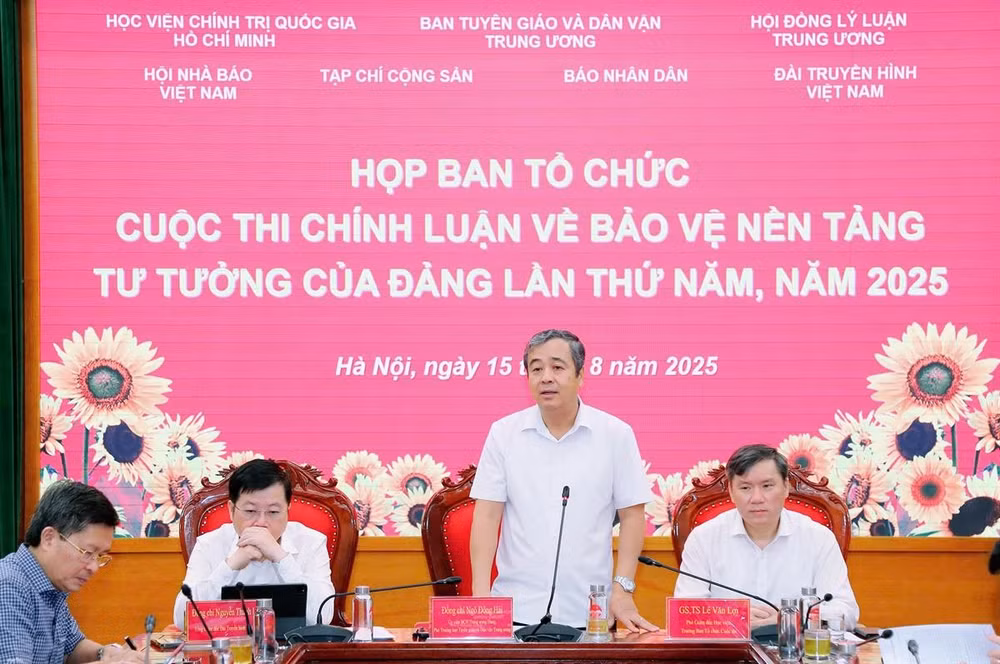 cuoc-thi-chinh-luan.jpg