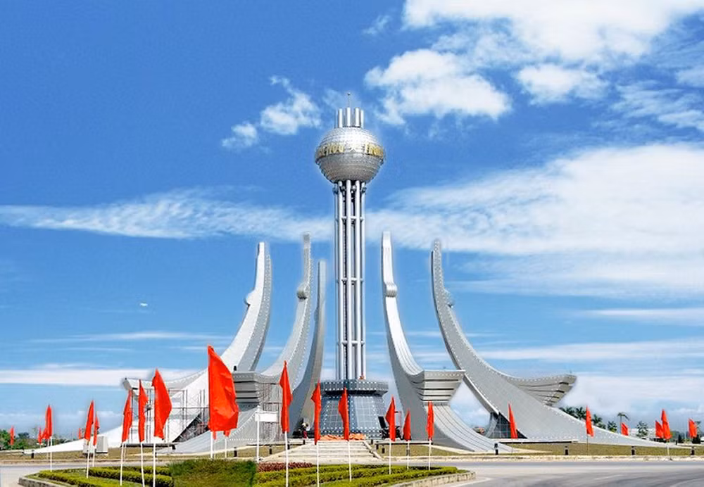 bieu-tuong-thanh-pho-thanh-hoa-resize.jpg