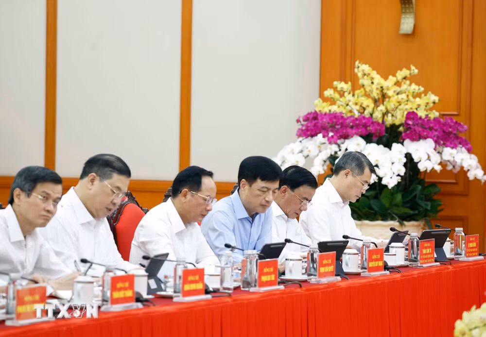 ttxvn-tong-bi-thu-chu-tich-nuoc-to-lam-chu-tri-phien-hop-thu-nhat-ban-chi-dao-trung-uong-ve-doi-ngoai-va-hoi-nhap-quoc-te4.jpg