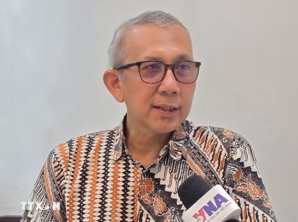 ttxvn-ong-beni-sukadis.jpg