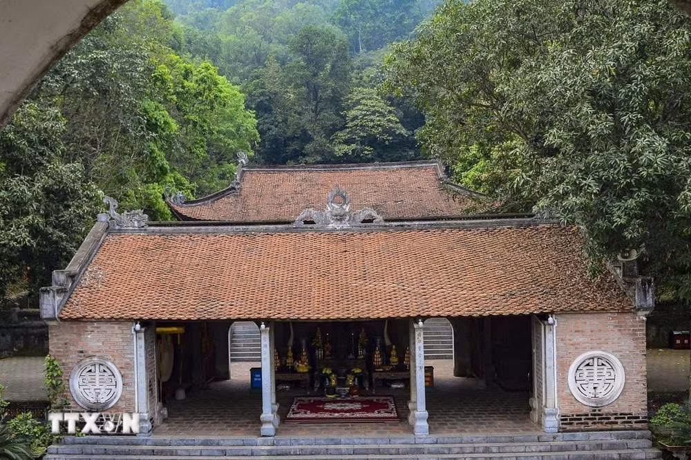 ttxvn-bao-ton-va-phat-huy-gia-tri-di-san-le-hoi-den-ba-trieu2.jpg