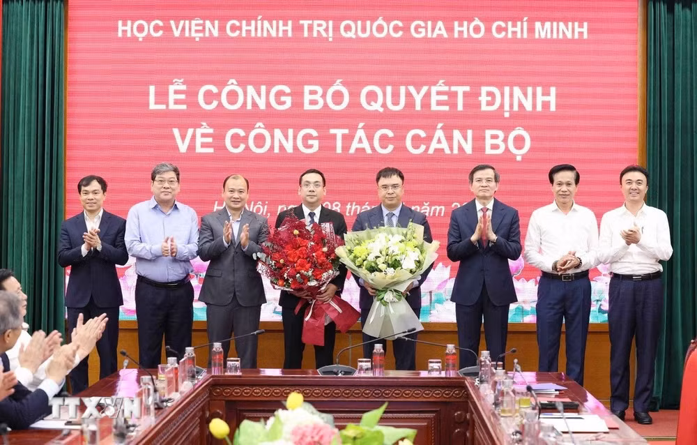 ttxvn-bo-nhiem-tro-ly-thu-ky-uy-vien-bo-chinh-tri-giam-doc-hoc-vien-hoc-vien-chinh-tri-quoc-gia-ho-chi-minh3.jpg