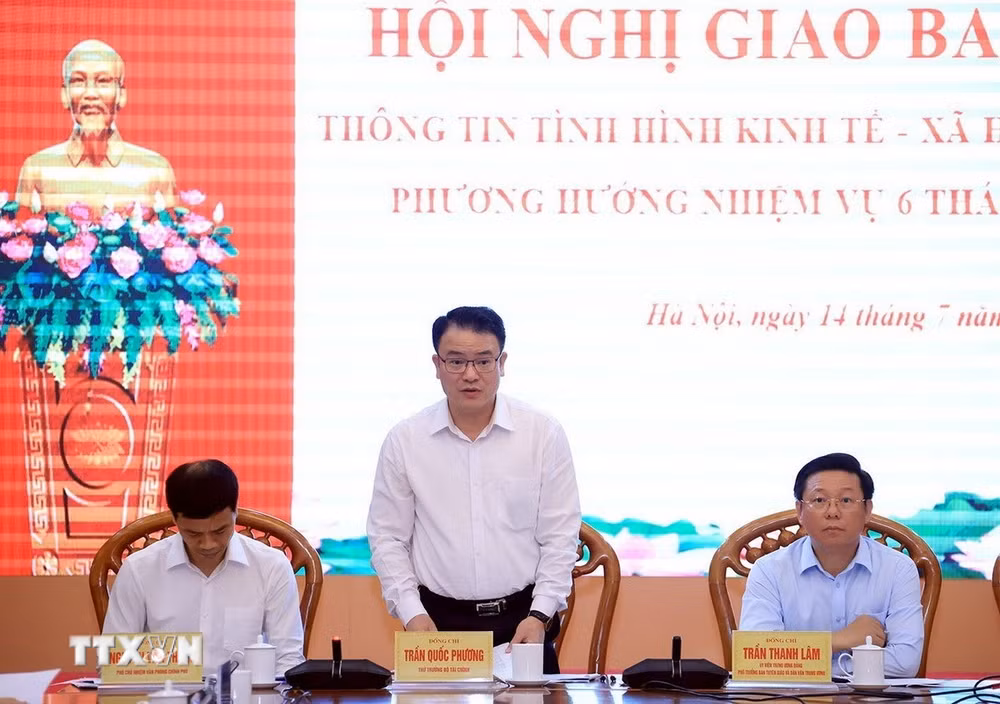 ttxvn-hoi-nghi-giao-ban-bao-chi-trien-khai-nhiem-vu-6-thang-cuoi-nam-2026.jpg