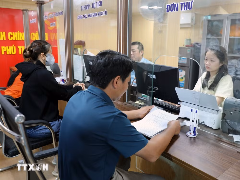 ttxvn-dau-an-sau-mot-nam-thuc-hien-chinh-quyen-dia-phuong-2-cap-o-phu-tho2.jpg