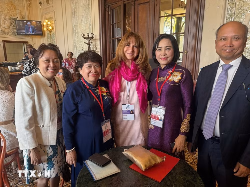 ttxvn-viet-nam-khang-dinh-vai-tro-quan-trong-tai-dai-hoi-dong-lien-minh-nghi-vien-phap-ngu-lan-thu-50-2.jpg