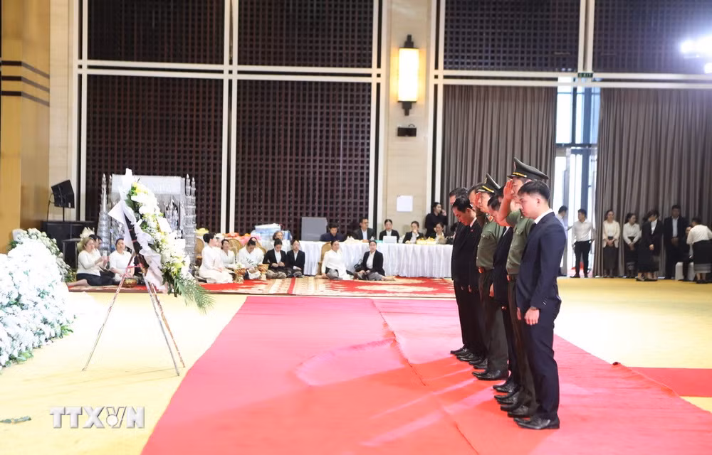 ttxvn-dong-chi-xaysomphone-phomvihane-va-nhung-dong-gop-to-lon-cho-quan-he-dac-biet-viet-nam-lao2.jpg
