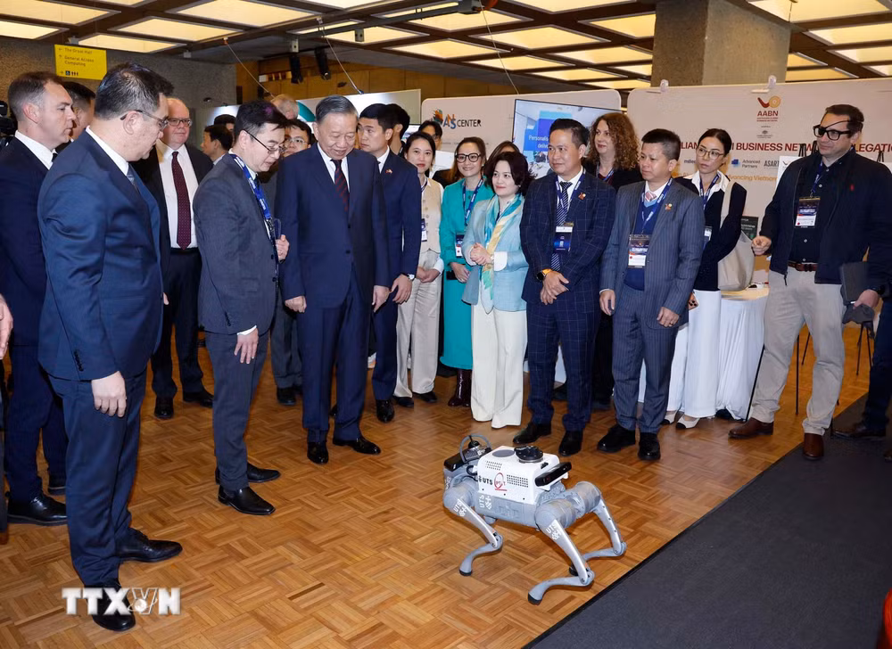 ttxvn-tong-bi-thu-chu-tich-nuoc-to-lam-du-dien-dan-tech-connect-tai-dai-hoc-cong-nghe-sydney.jpg