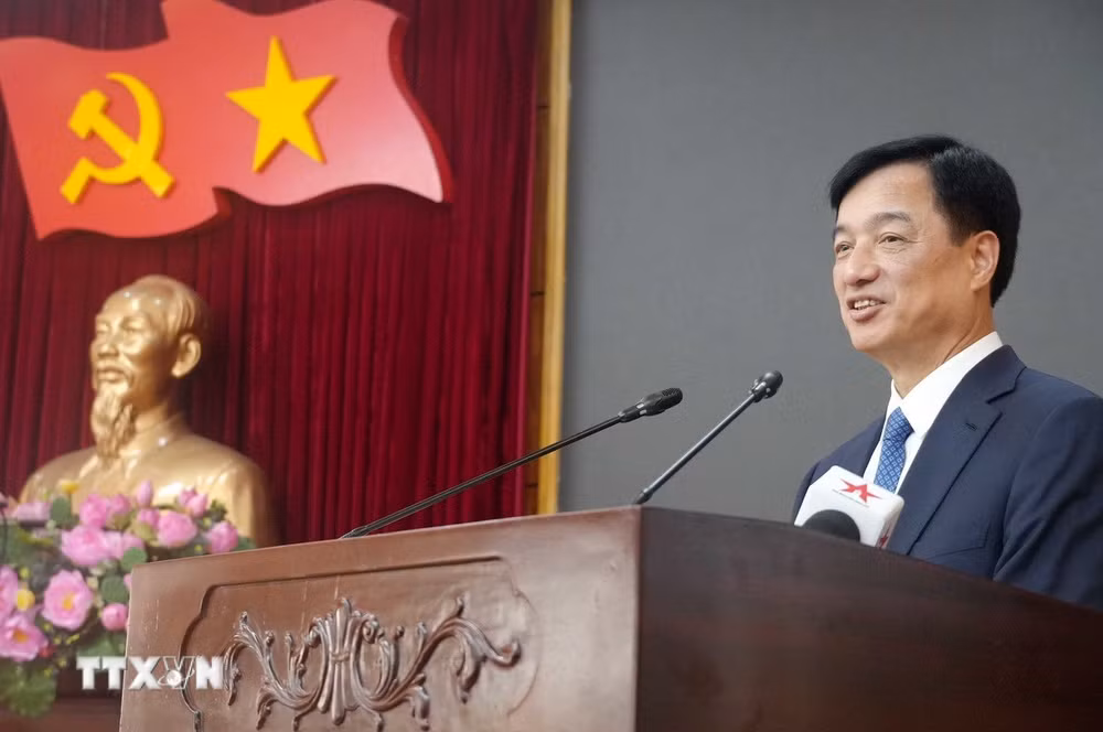 ttxvn-thuong-tuong-le-duc-thai-giu-chuc-bi-thu-tinh-uy-thanh-hoa2.jpg