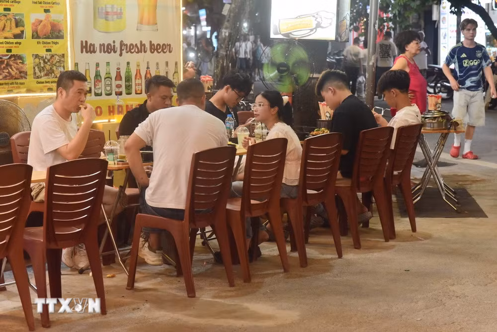 ttxvn-ha-noi-ky-vong-danh-thuc-tiem-nang-du-lich-tu-kinh-te-dem4.jpg