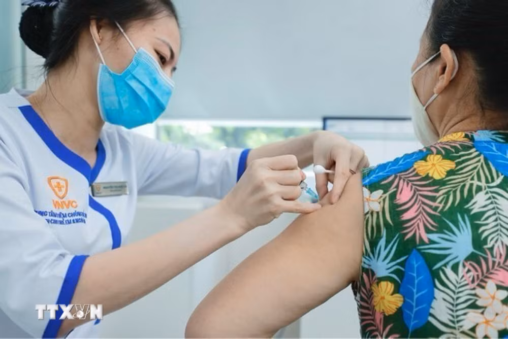 ttxvn-tiem-vaccine-cum-resize.jpg