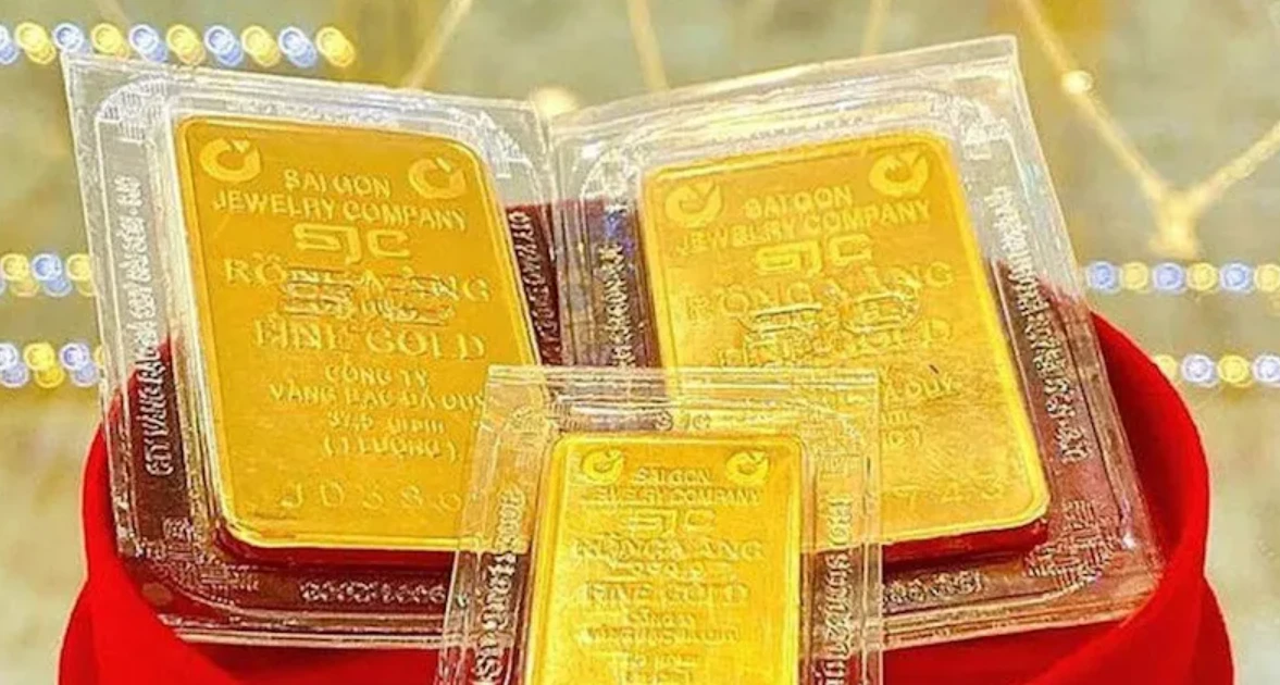 Giá vàng lập kỷ lục mới, giao dịch quanh mức 133,4 triệu đồng/lượng