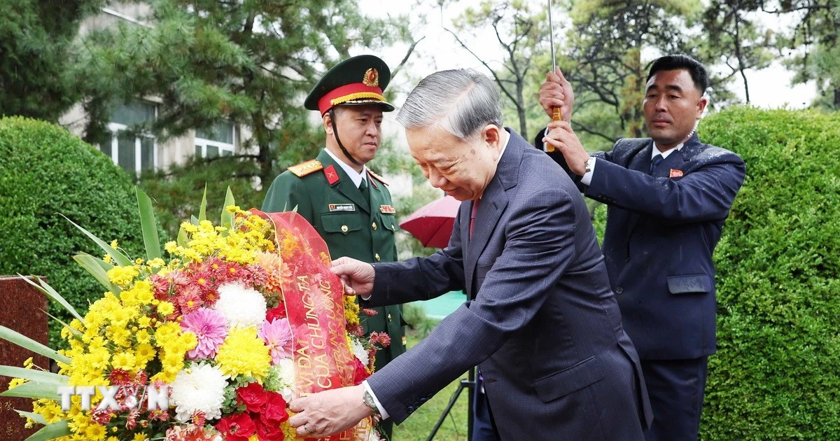 Tổng Bí thư Tô Lâm dự Lễ khánh thành tượng Chủ tịch Hồ Chí Minh tại Triều Tiên