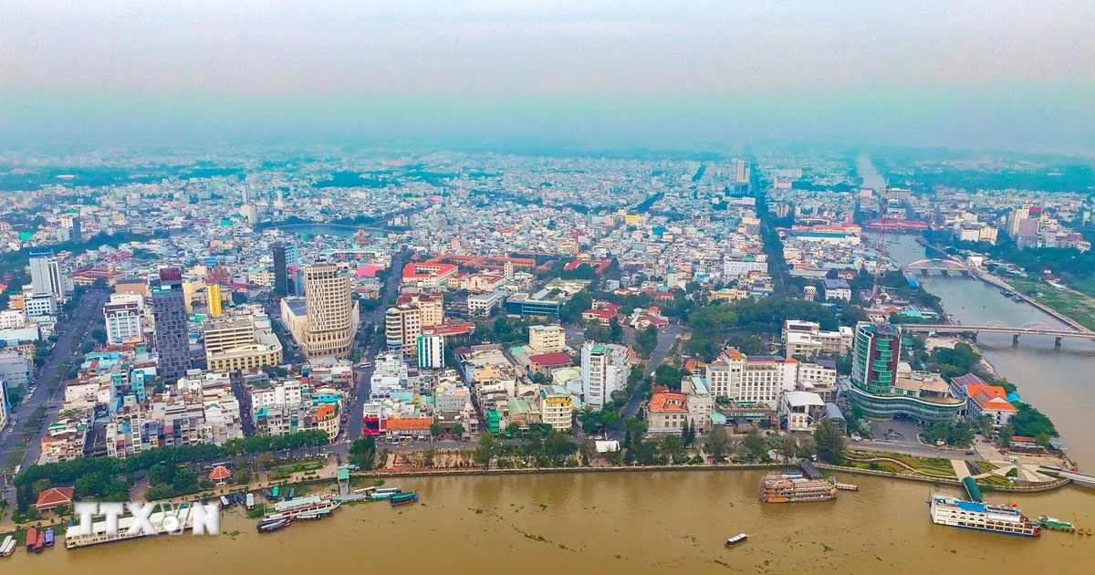 Điểm nghẽn nào níu bước tăng trưởng kinh tế Cần Thơ?
