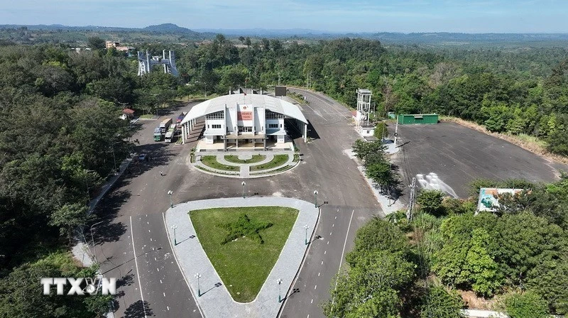 Không ngừng vun đắp, gìn giữ tình hữu nghị Việt Nam-Campuchia