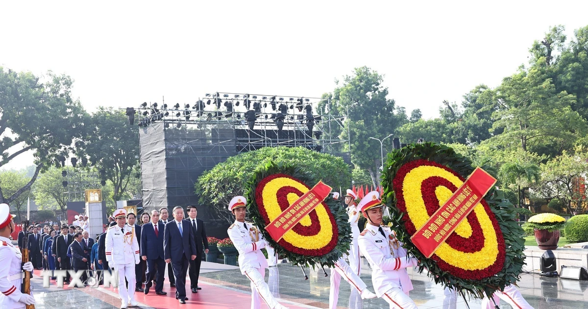 Lãnh đạo Đảng, Nhà nước viếng Chủ tịch Hồ Chí Minh, tưởng niệm Anh hùng liệt sỹ
