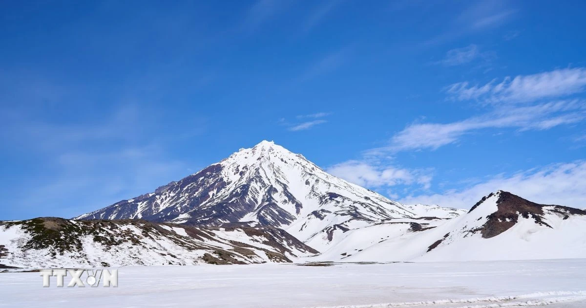 Krasnoyarskdan yalangoch qizlarning fotosuratlari