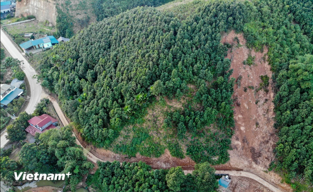 Từ nỗi đau sạt lở đến "lá chắn số" an toàn cho người dân