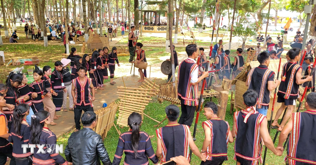 Dự thảo văn kiện ĐH XIV: Văn hóa là hồn cốt, giáo dục là then chốt phát triển