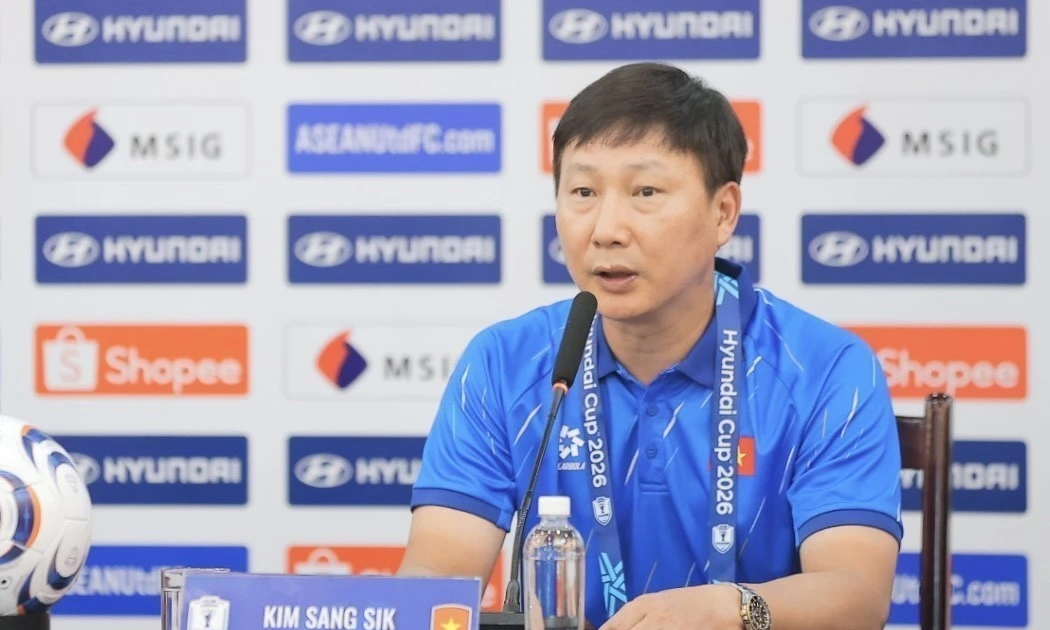 HLV Kim Sang-sik: 'Tuyển Việt Nam quyết nối dài chuỗi bất bại trước Singapore'