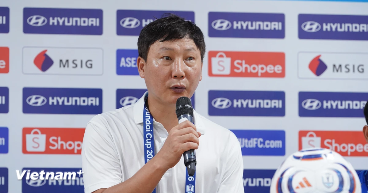 HLV Kim Sang-sik thừa nhận học trò chưa hoàn thành tốt nhiệm vụ của mình