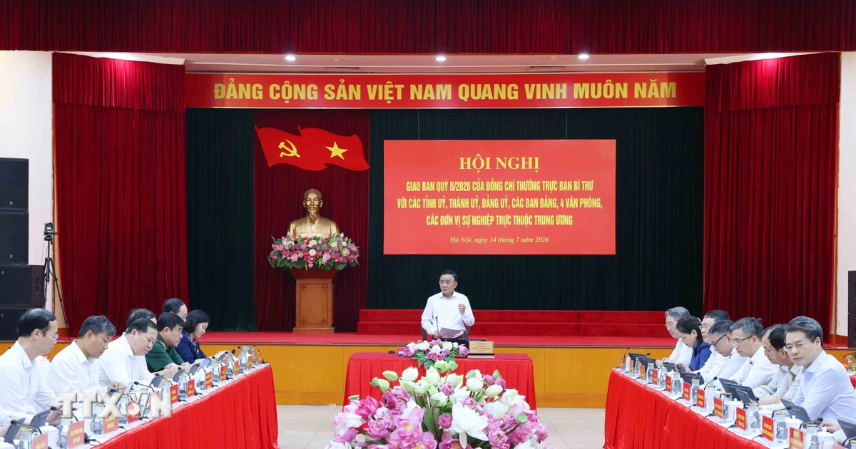Thường trực Ban Bí thư Trần Cẩm Tú chủ trì giao ban quý 2 năm 2026